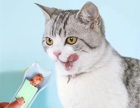 Alimentador de tiras para gatos, cuchara exprimidora en tiras para gatos, para gatos mojados que se pueden lamer